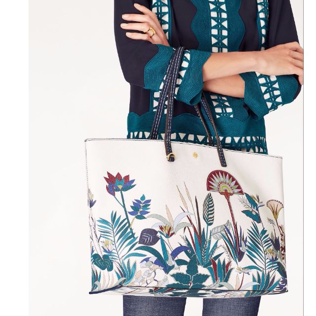 Kerrington square tote online