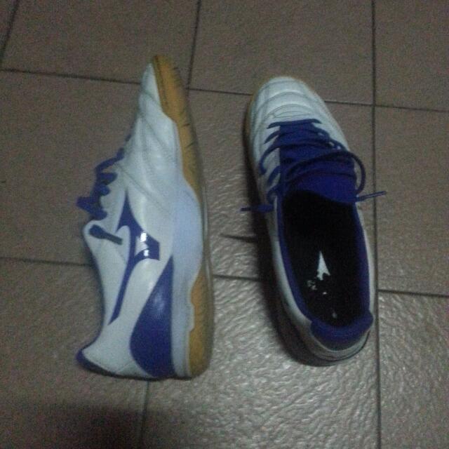 Mizuno Morelia Neo Futsal Sports Equipment Sports Games