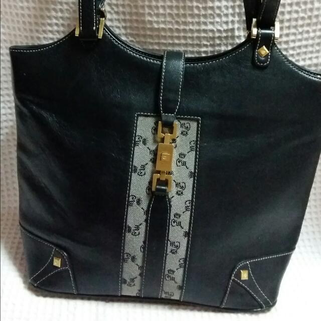 countess mara bag price