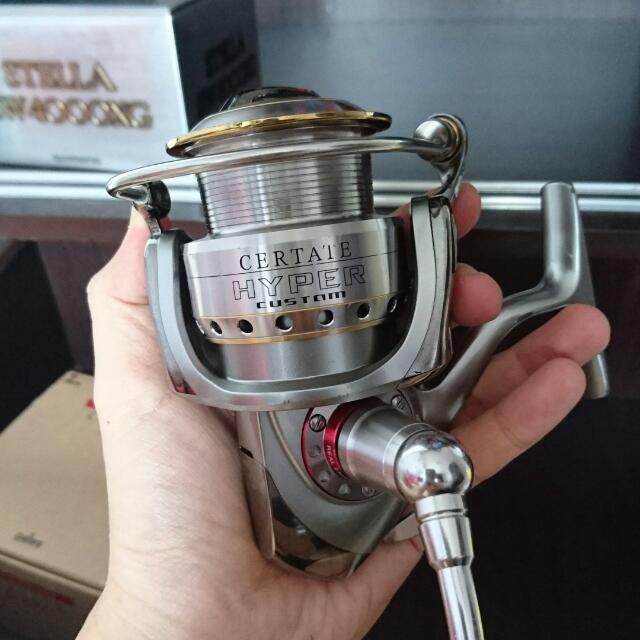 Daiwa Certate Hyper Custom 2500R Spinning Reel Made In Japan Very Good