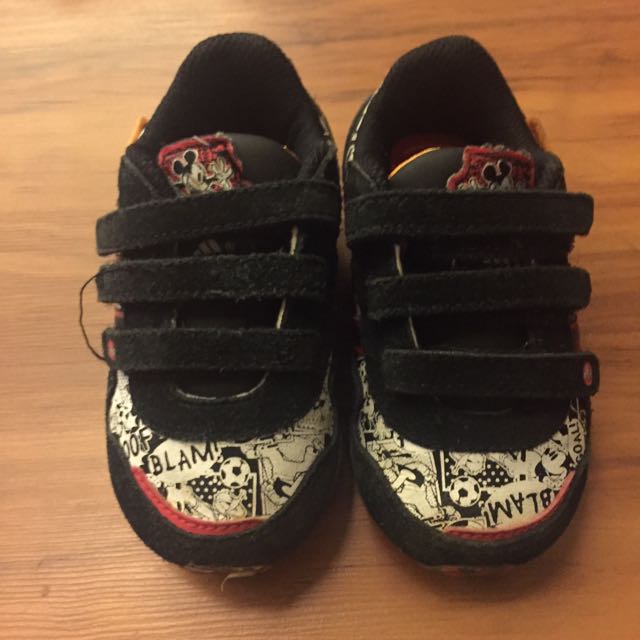 basket adidas mickey bebe