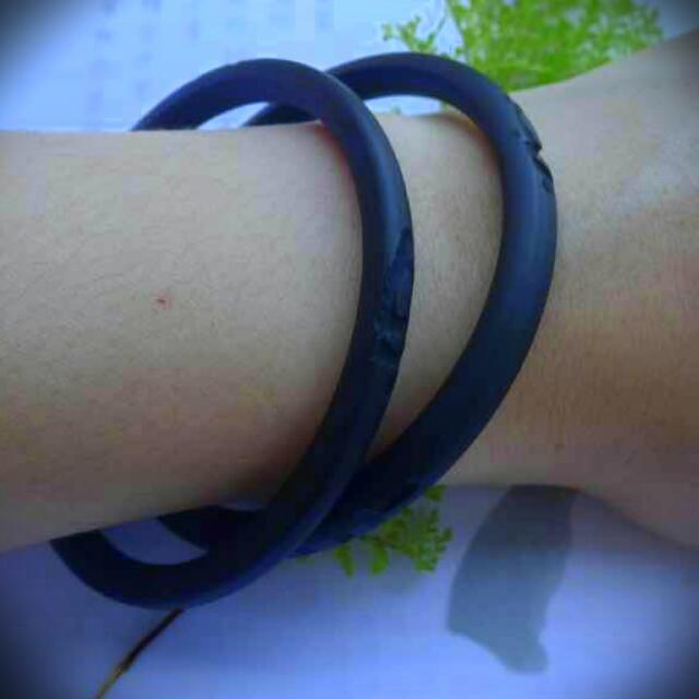 Coconut shell bangle for baby protection hot sale