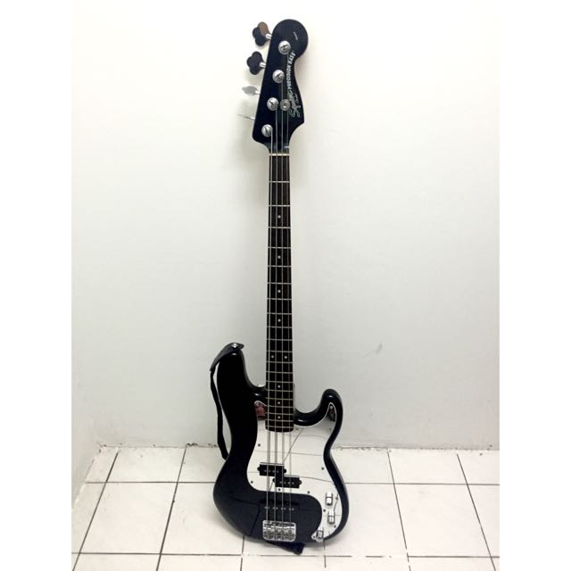 Squier standard p deals bass special edition