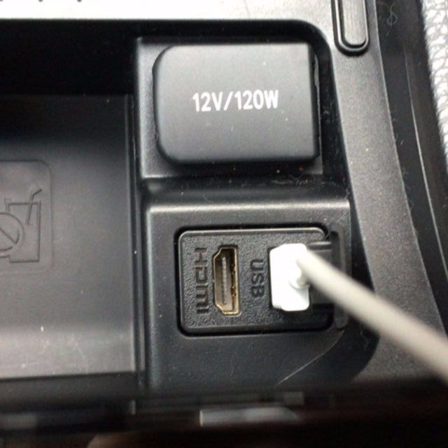 Toyota Harrier Usb Hdmi Socket Car Accessories On Carousell