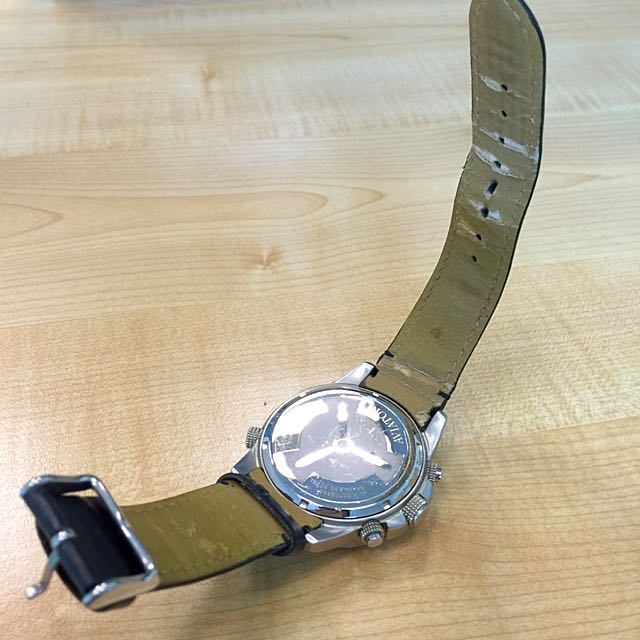Aviator on sale watch avw7770g59