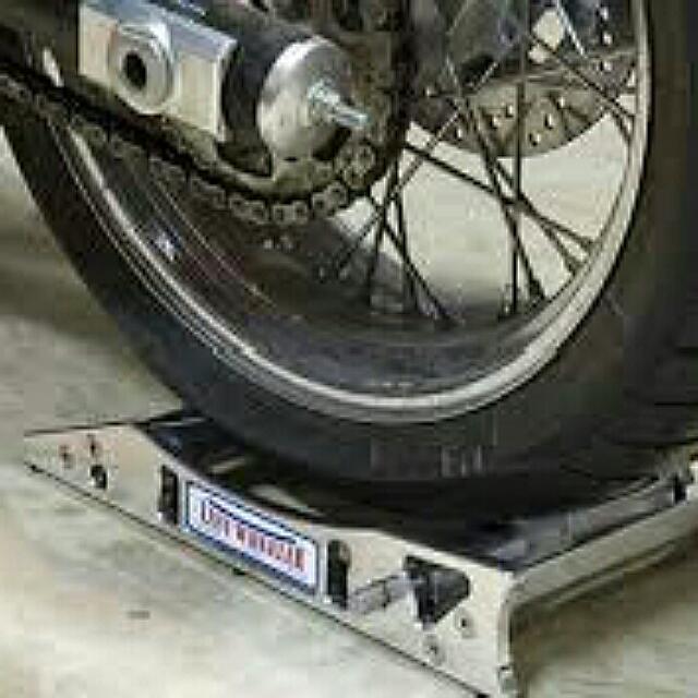 motorbike roller stand