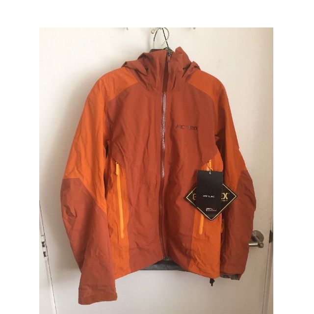 Arc Teryx Gore Tex Stingray Jacket Mens Medium Bnwt Sports Sports Apparel On Carousell
