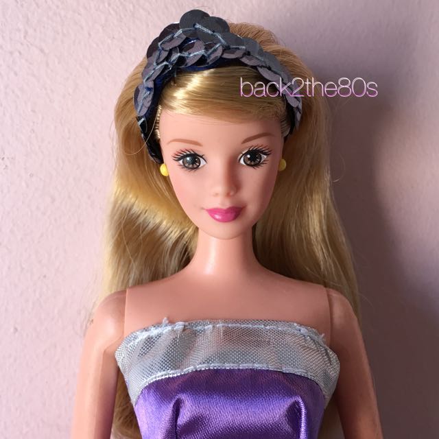 barbie grey hair