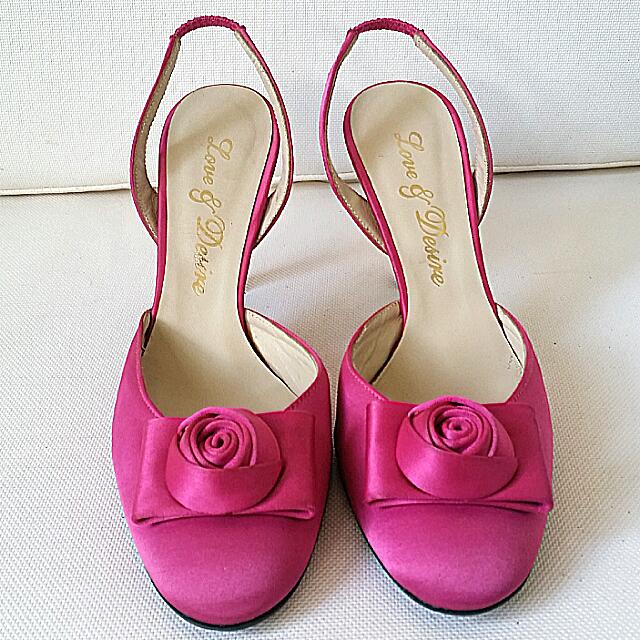 pink strap shoes