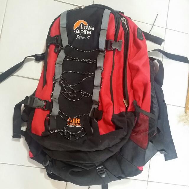 mountain gear backpack singapore