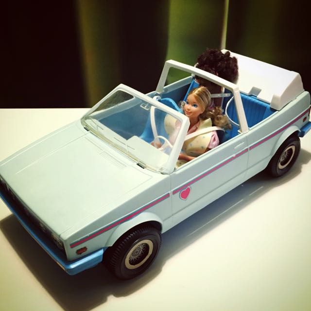 DALUXE ART - Louis Vuitton Barbie walkcar - Catawiki