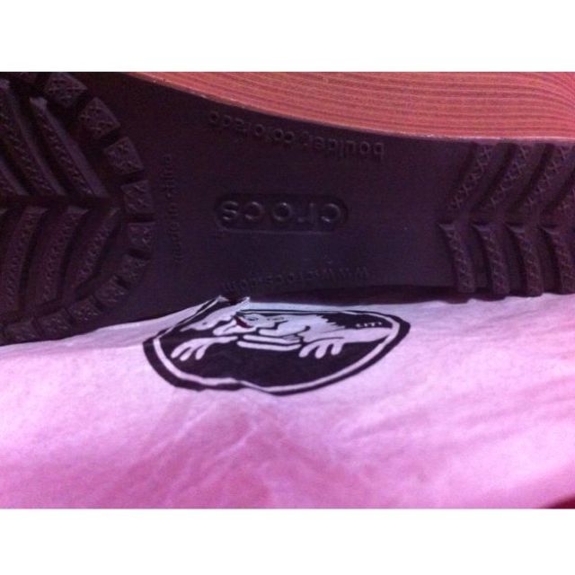 Original Crocs, Women's Fashion, Footwear, Sandals on Carousell