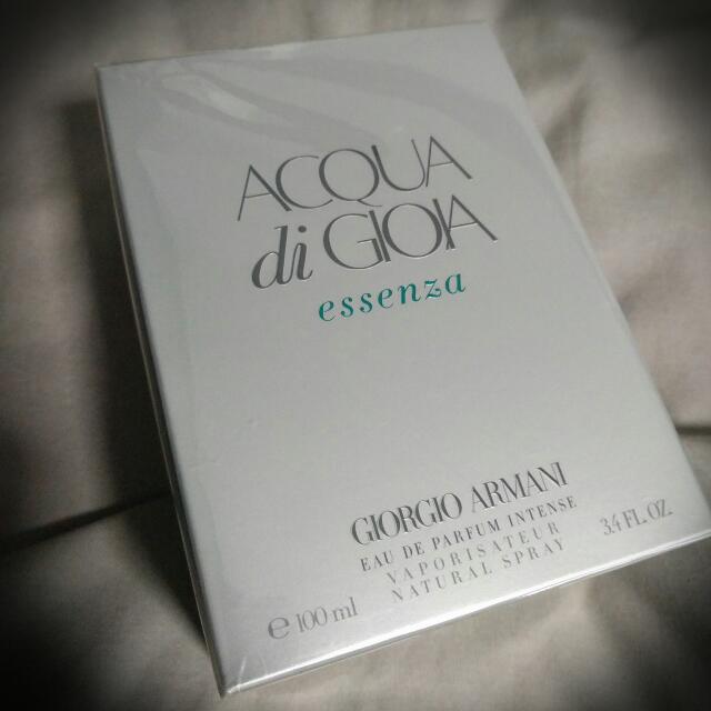 armani acqua di gioia essenza