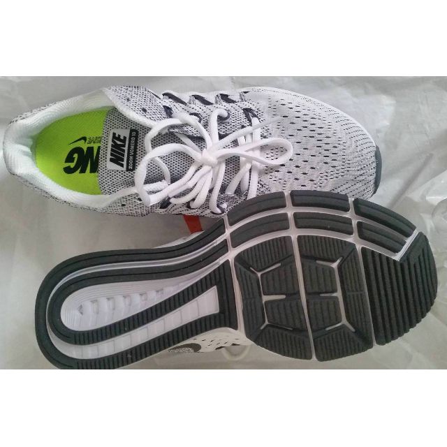 NEW Womens Nike Air Zoom Vomero 10 White shoes. Size AU 8.5 UK6 EUR40 Women s Fashion Shoes on Carousell