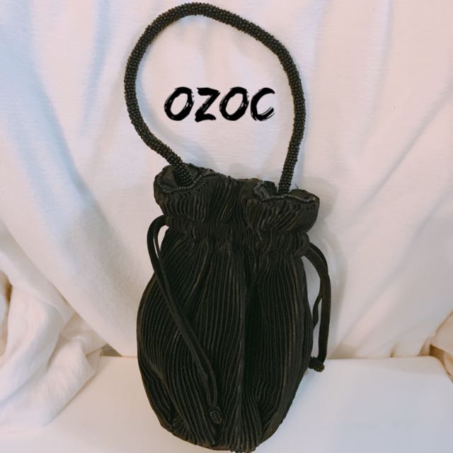 OZOC Bag 黑色細袋, 女裝, 手袋及銀包, 多用途袋- Carousell