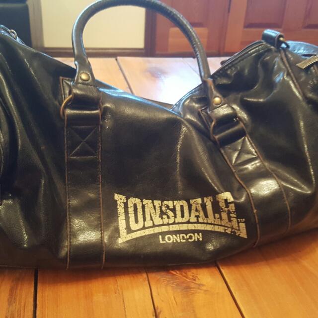 Lonsdale leather gym bag shop