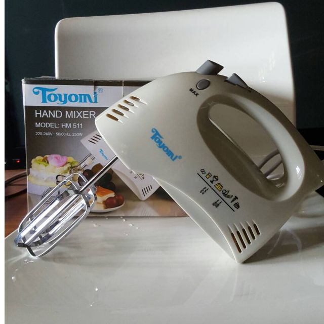 toyomi hand mixer