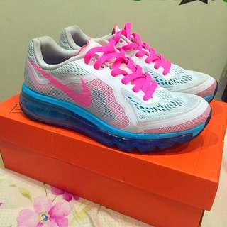 NIKE 運動鞋 ❤️