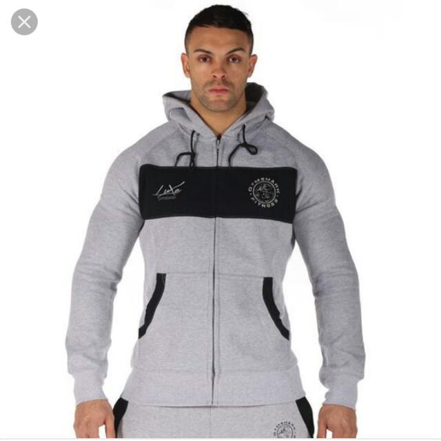 https://media.karousell.com/media/photos/products/2016/08/23/gymshark_luxe_zip_hoodiee_1471931506_f9e3bc58.jpg