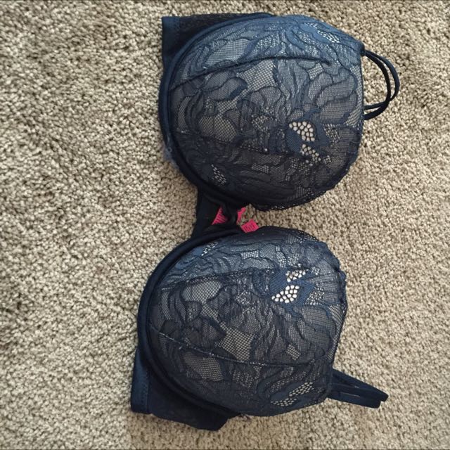 Size 32DD Bra, Women's Fashion, Clothes on Carousell