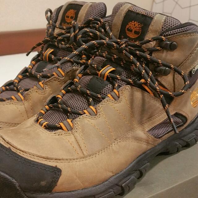 gore tex vibram hiking boots