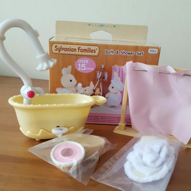Littlest Pet Shop Bathtub Sylvanian Bath Shower Set, Hobbies & Toys