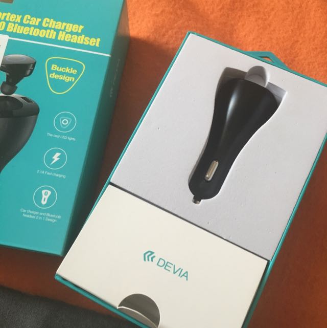 Vortex Car Charger With 4.0 Bluetooth Headset, Mobile Phones & Gadgets