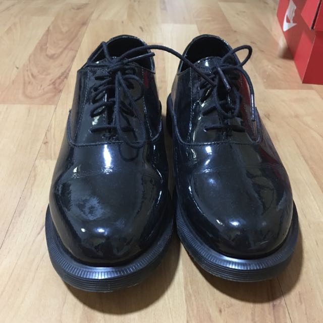 Dr martens bennett hot sale