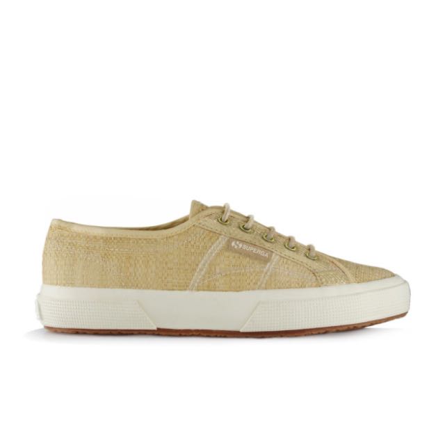 Superga x gala gonzalez top