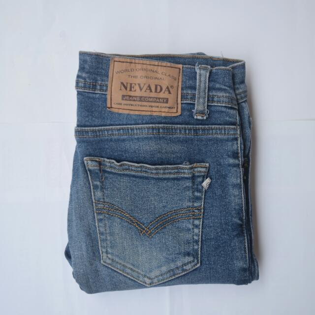 Celana Jeans Nevada, Fesyen Wanita 