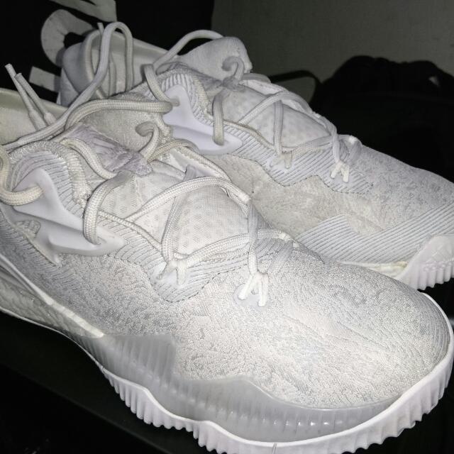 Adidas Crazylight Boost 2016, Women's Fashion, Footwear, Sneakers on  Carousell