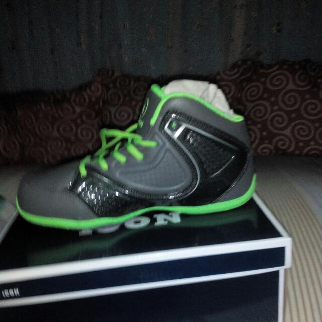 Icon rubber shoes hotsell