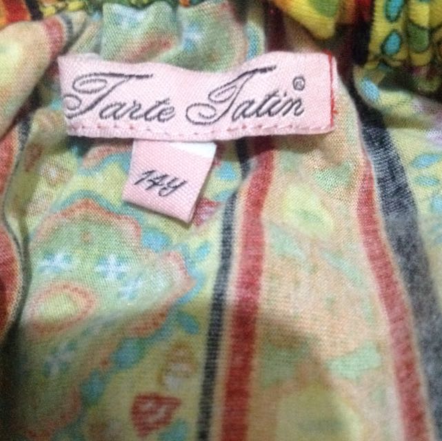 Maxi Dress By Tarte Tatin (Category: Evening dresses & gowns) located in Manila. Submitted by crispi (Listing ID 65545902, Image 2). Description: .