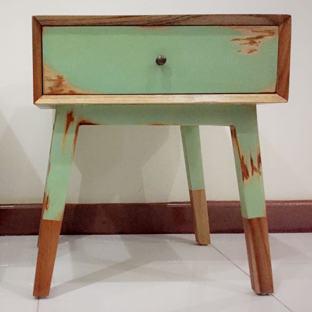 Side Table Perabotan Rumah Di Carousell