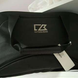 ⚘Sale: Brand New Cutter And Buck Bag.