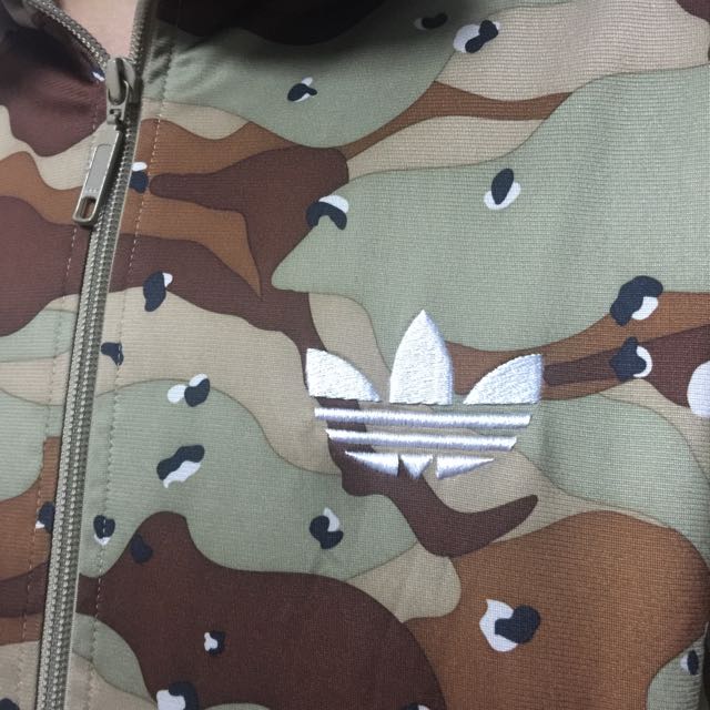 Adidas originals deals army jacket