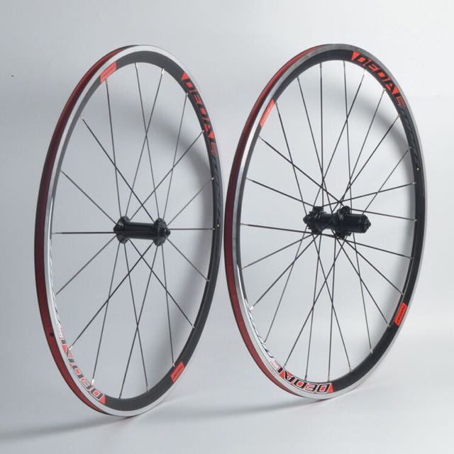 Lightweight 700c Aluminium Bicycle Wheels With Tyres Bicycles Pmds Bicycles On Carousell