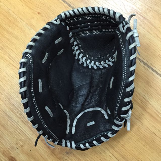 left handed softball catchers mitt