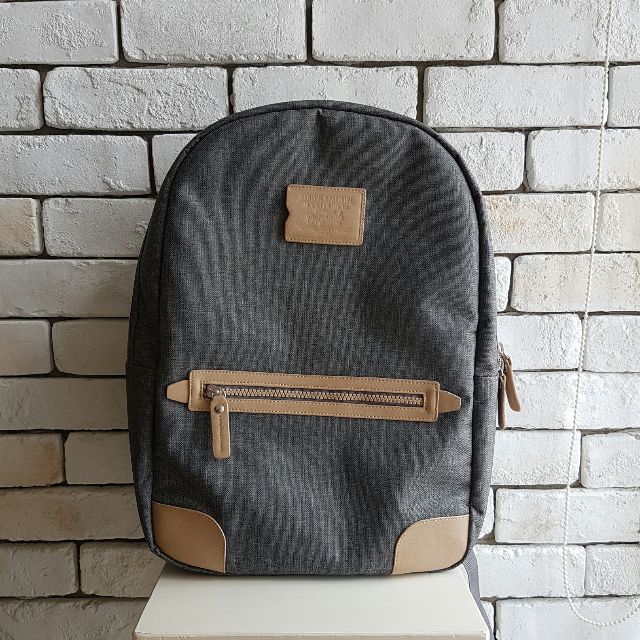Shoopen Backpack, Women's Fashion, Bags & Wallets, Backpacks on Carousell