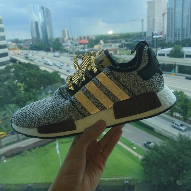 champs sports adidas nmd
