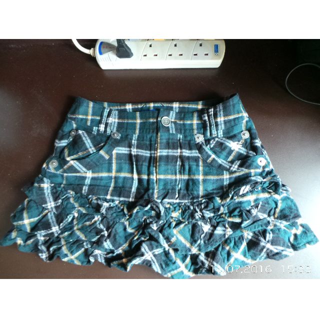 burberry mini skirt plaid