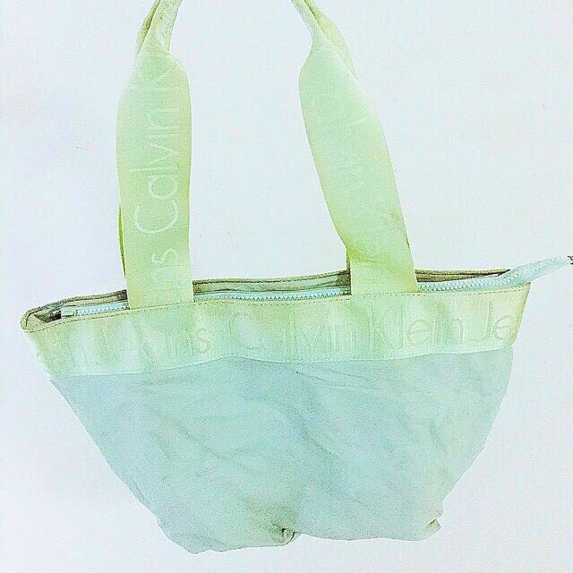 Calvin klein green on sale bag