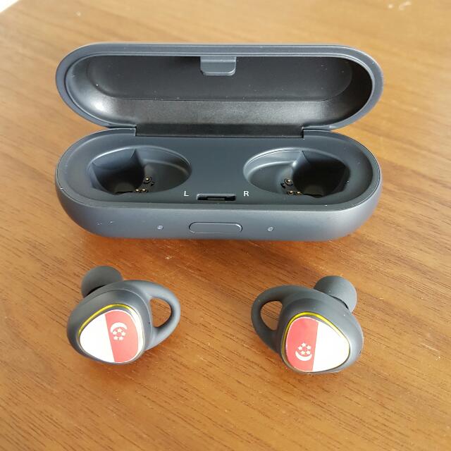Gear iconx hotsell 2016