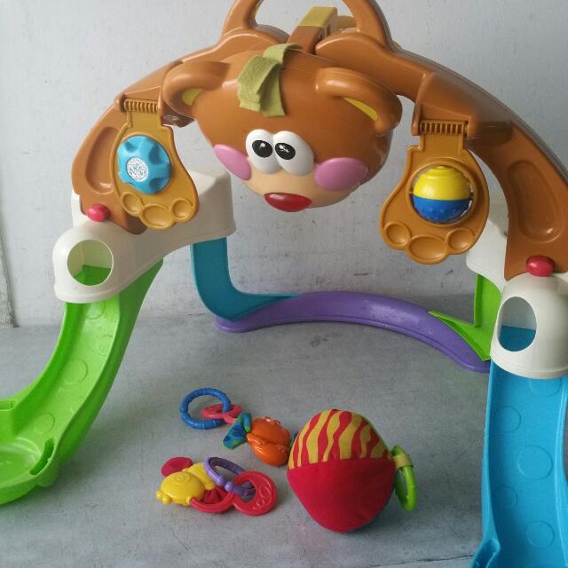 Fisher price kick in bobbin bear gym 2025