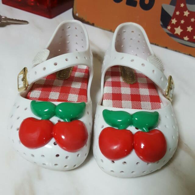 mini melissa cherry shoes