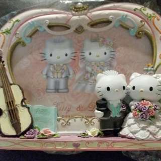 Hello Kitty & Daniel Porcelain Frame (608B - 20)