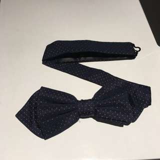Bow Tie