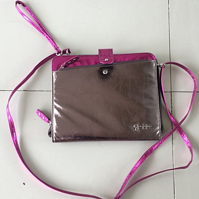 Authentic Jessica Simpson Tablet Sling Bag (Category: Cross-body Bags) located in Cebu City. Submitted by ojlem (Listing ID 66052948, Image 1). Description: .
