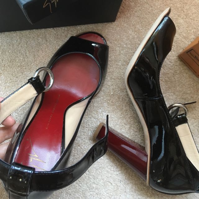 nordstrom cole haan zerogrand
