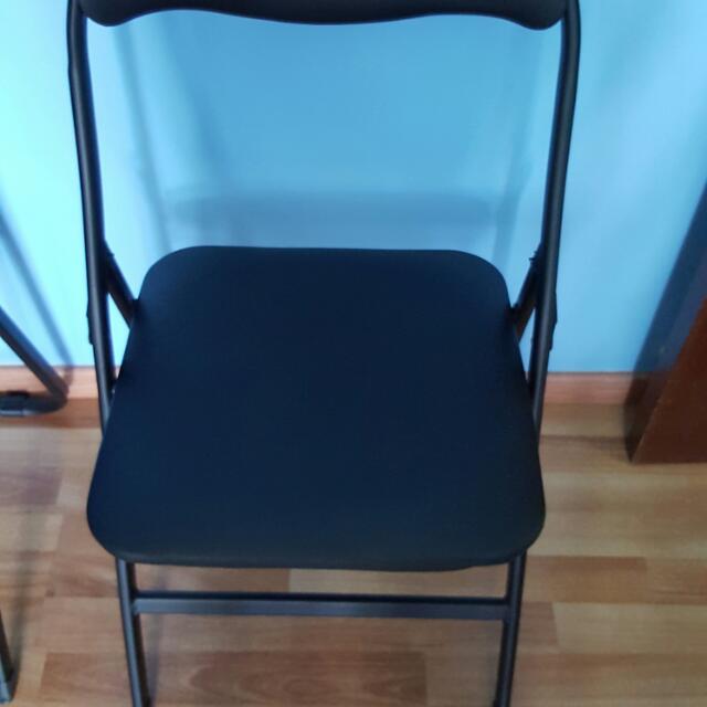 Foldable Chairs Cushion Type Furniture Tables On Carou Photo